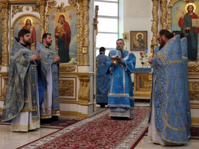 В праздник Благовещения Пресвятой Богородицы епископ Савва молитвенно отметил день своего тезоименитства