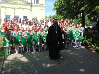 Священник принял участие в мероприятии приуроченном к Международному Дню защиты детей в городе Бирюч