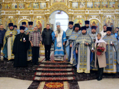 Епископ Валуйский и Алексеевский Савва молитвенно отметил годовщину со дня своей архиерейской хиротонии
