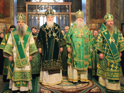 Епископ Савва принял участие в соборном богослужении в Задонском Рождество-Богородицком мужском монастыре