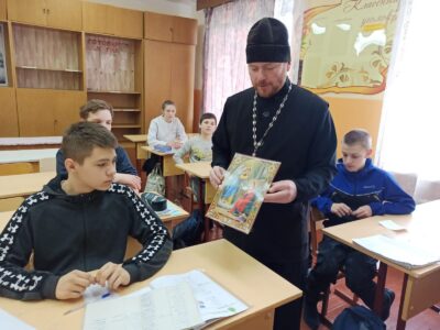 В Сетищенской школе было проведено мероприятие посвященное празднику Благовещения Пресвятой Богородицы