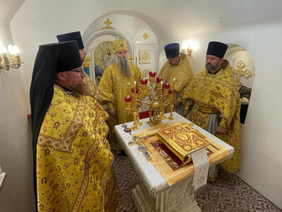 Преосвященнейший епископ Валуйский и Алексеевский Савва совершил освящение пещерного храма Преображения Господня города Валуйки