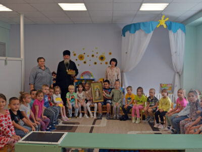 Благочинный приходов Алексеевского округа посетил МБДОУ «Детский сад комбинированного вида №2» Алексеевского городского округа