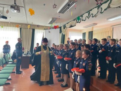 Священник принял участие в принятии присяги катетами МБОУ «Засосенская СОШ»