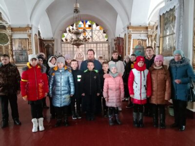 Учащиеся МОУ «Готовская ООШ имени А.Н. Маснева» посетили храм в честь Рождества Христова села Лесное Уколово