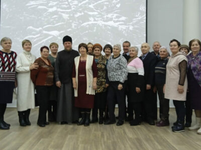 Встреча со священником в центральной районной библиотеке города Бирюча