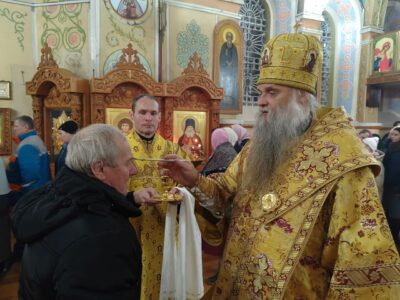 Епископ Савва совершил Всенощное бдение в храме святителя Николая Чудотворца города Валуйки