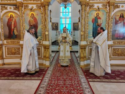 В праздник Святого Богоявления Господня епископ Валуйский и Алексеевский Савва совершил Божественную Литургию в Свято-Николаевском кафедральном соборе города Валуйки