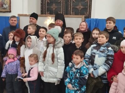 В Свято-Николаевском кафедральном соборе города Валуйки состоялся Рождественский утренник