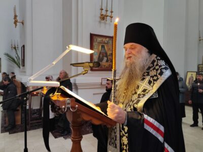 Епископ Савва совершил Великое повечерие с чтением покаянного канона преподобного Андрея Критского в Свято-Николаевском кафедральном соборе г. Валуйки