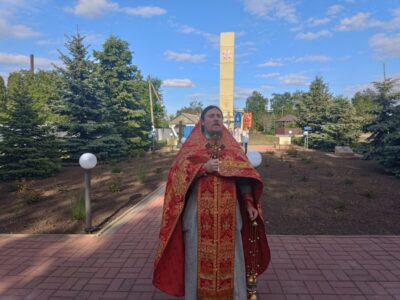 В селе Иловка на мемориале погибшим воинам была отслужена лития
