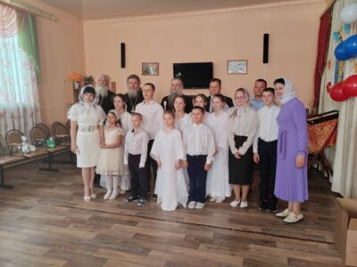 Епископ Савва посетил Центр социальной помощи семье и детям «Семья» в селе Советское