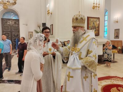 В канун праздника Вознесения Господня епископ Савва совершил всенощное бдение в Свято-Николаевском кафедральном соборе города Валуйки