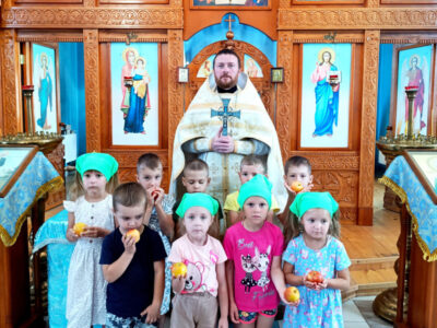 Воспитанники детского сада «Сказка» вместе с воспитателями посетили Покровский храм села Сетище