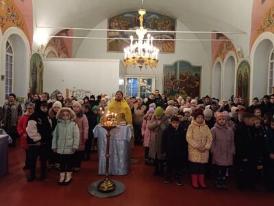 В Покровском храме села Иловка прошел ученический молебен