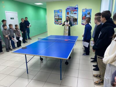 Настоятель храма Рождества Пресвятой Богородицы города Бирюч посетил МБОУ «Хуторская ООШ»
