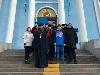 Покровский храм поселка Вейделевка посетили студенты Агротехнологического техникума