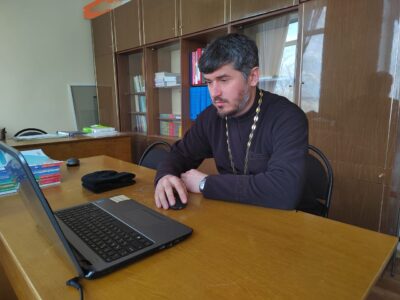 Священник провел онлайн урок для учащихся 5, 6 и 7- го класса МБОУ СОШ села Казинка