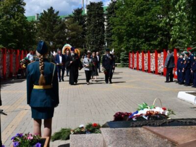 Благочинный Алексеевского церковного округа принял участие в международной акции «Эстафета Победы»
