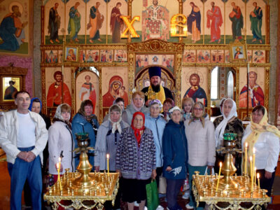 Свято-Ильинский храм села Красное посетила группа экскурсантов из Кругловского и Сетищенского сельских поселений в рамках Губернаторского проекта «К соседям в гости» «У себя в гостях»