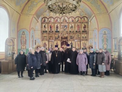 Благочинный I-го Бирюченского округа принял участие в приходском собрании в храме великомученика Дмитрия Солунского села Казацкое