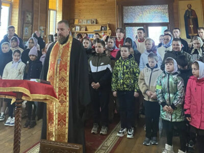 Настоятель Свято-Никольского храма села Сорокино провел встречу с учениками и учителями МБОУ «Сорокинская СОШ»