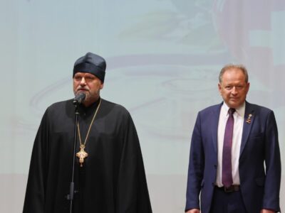 Благочинный Валуйского округа принял участие в торжественном чествовании медицинских работников