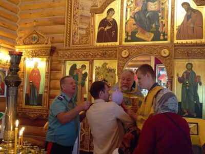 Атаман Валуйского отдела «Станица Староказацкая» Донского казачьего войска Союза казаков России помолился за праздничной Божественная Литургией в храме Рождества Христова села Рождествено