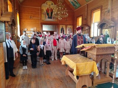 Настоятель Свято-Никольского храма села Сорокино провел встречу с учениками и учителями МБОУ «Сорокинская СОШ»