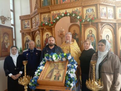 Атаманы Валуйского городского казачьего общества БОКО ВКО ЦКВ помолились за Божественной Литургией в храме в честь преподобного Сергия Радонежского села Селиваново