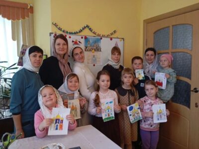 Состоялось совместное мероприятие детского сада №5 «Звёздочка» города Валуйки и воскресной учебно-воспитательной группы Никольского храма города Валуйки «Храм — дом Божий»